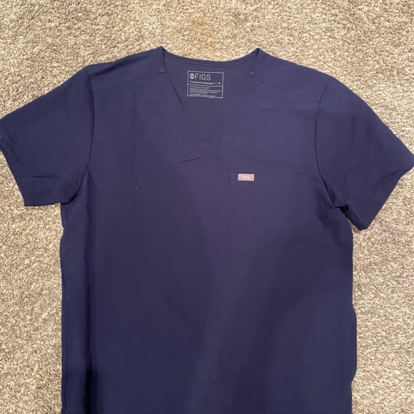 FIGS Scrubs - Picture 5 of 6